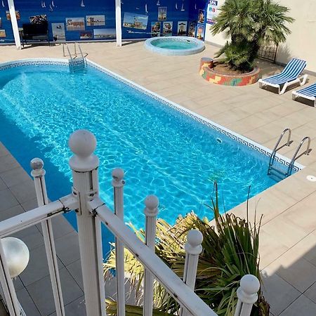 Amerique Hotel Palavas - Piscine - Plage Esterno foto